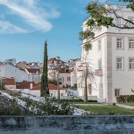 Elegant 3 Bedroom Flat With View In Principe Real Lisboa Kültér fotó