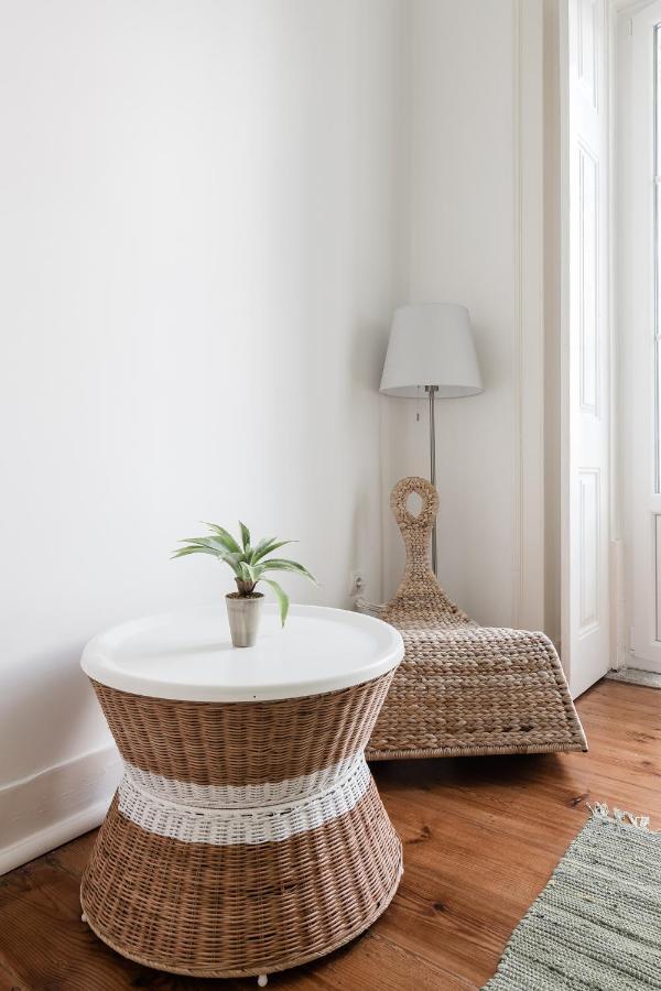 Elegant 3 Bedroom Flat With View In Principe Real Lisboa Kültér fotó