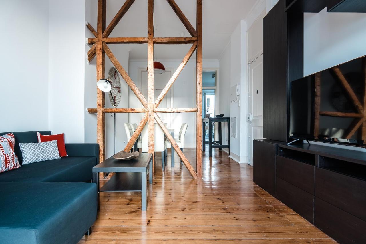 Elegant 3 Bedroom Flat With View In Principe Real Lisboa Kültér fotó